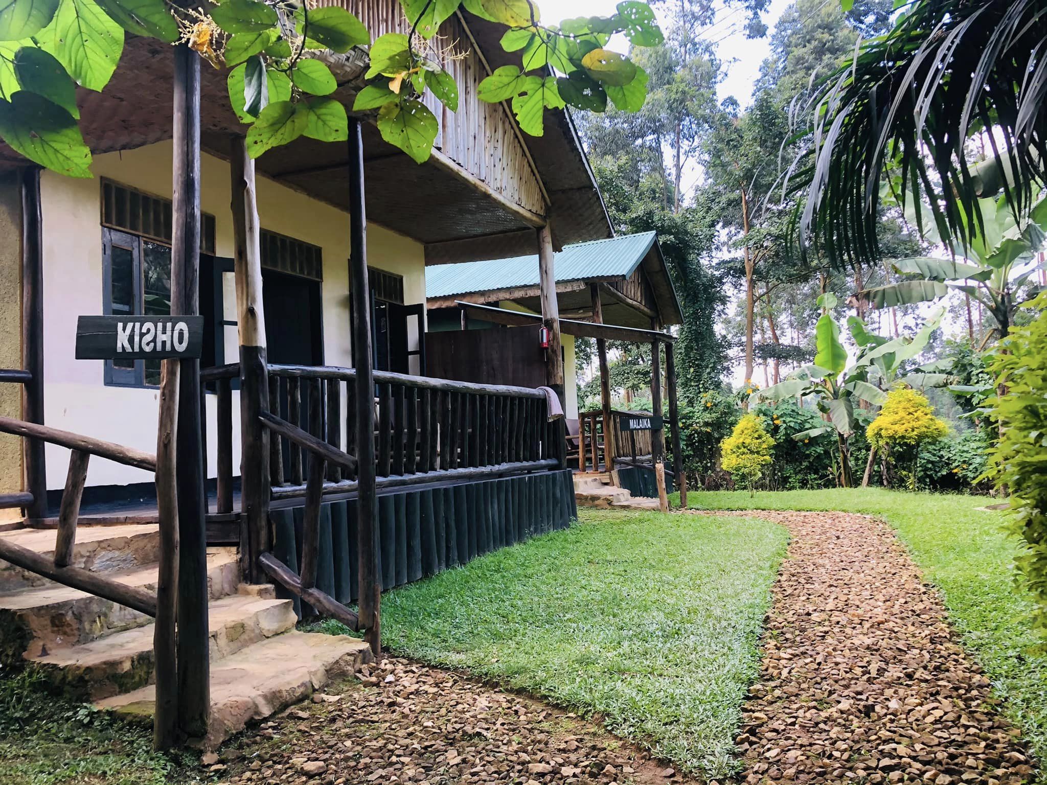 Ruhondeza Lodge