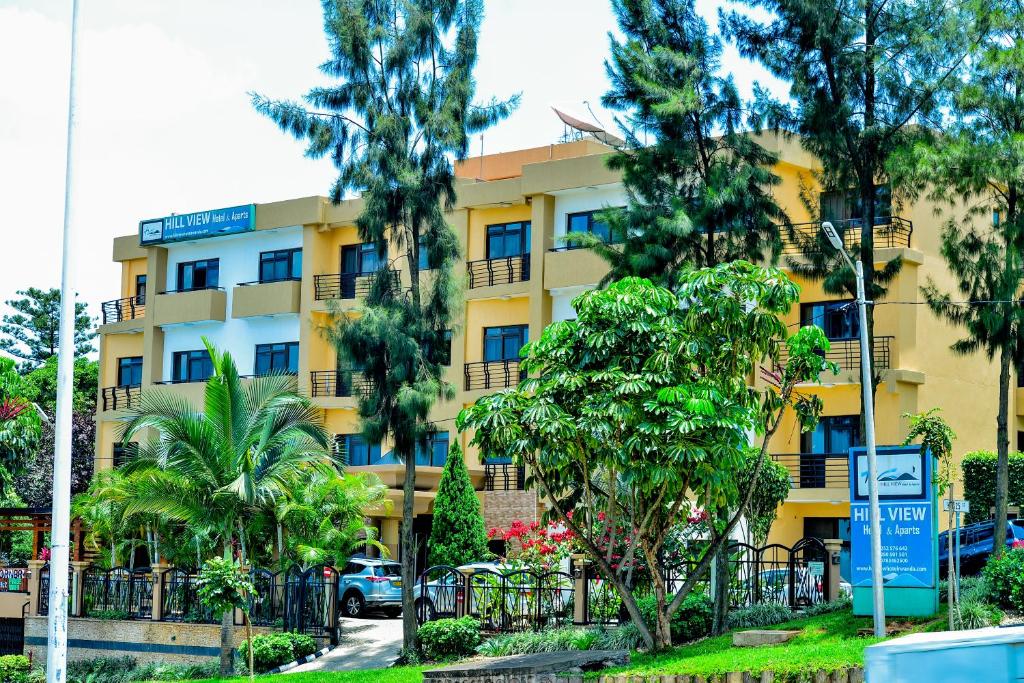 Hill View Hotel & Apartments