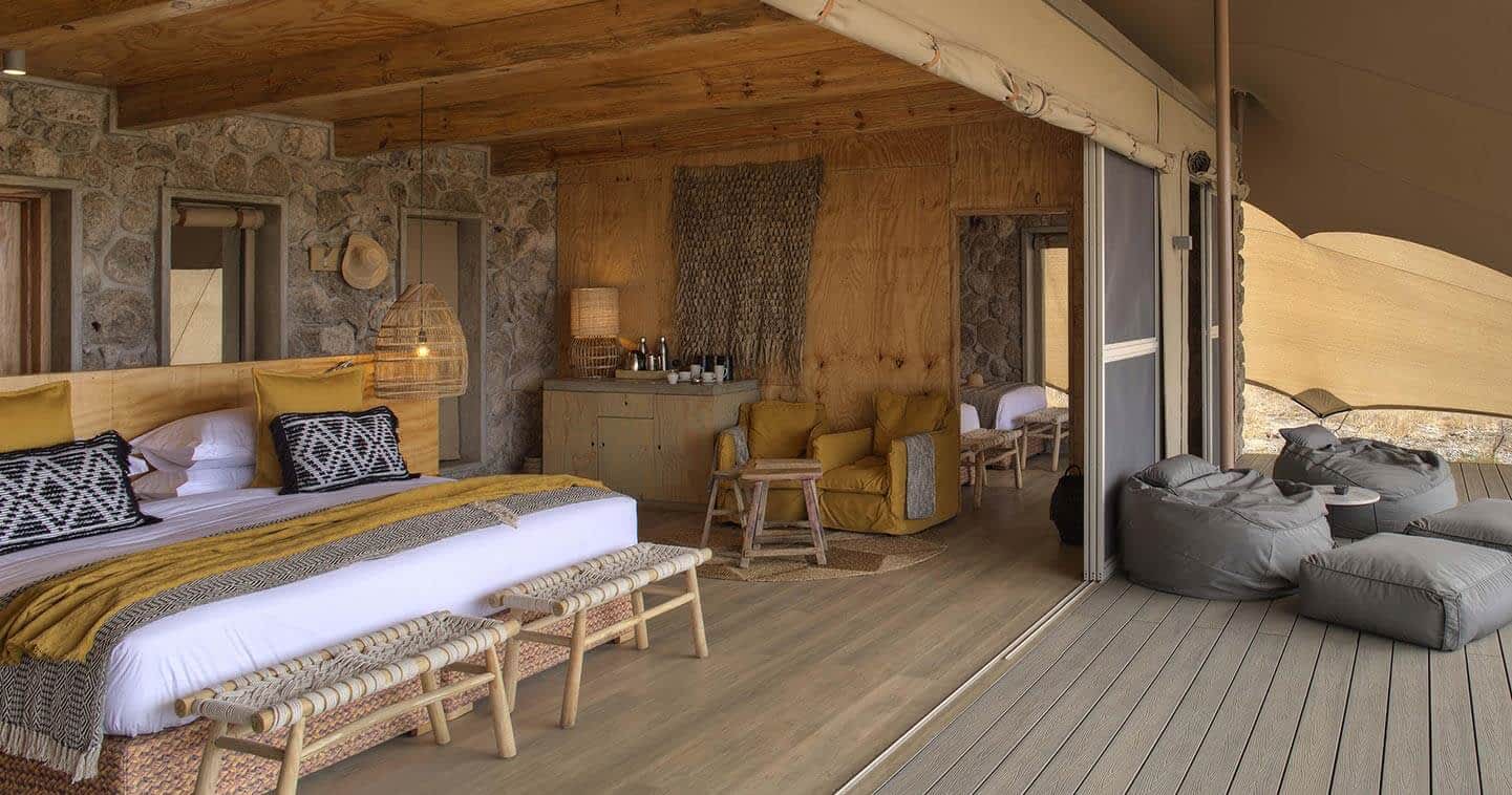 Namiri Plains Camp