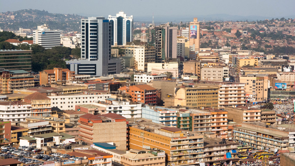 Travel from Germany to Uganda