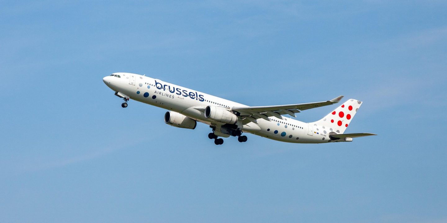 Vancouver to Entebbe Flights